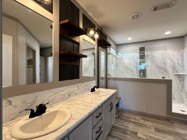 218 Margarita DR, Dale, TX 78616