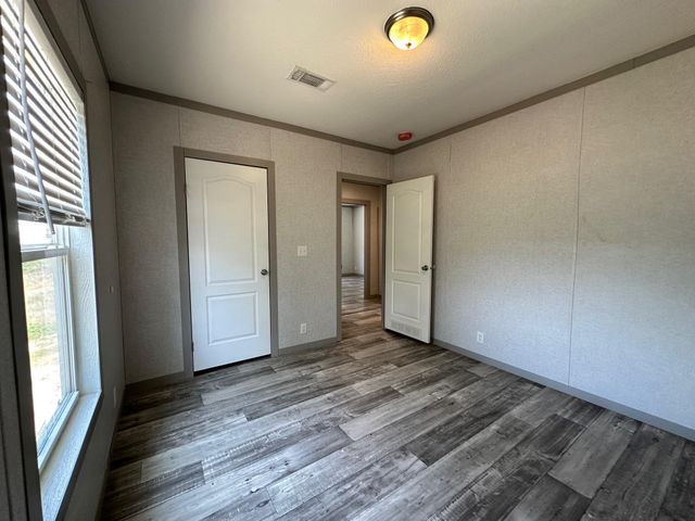 218 Margarita DR, Dale, TX 78616