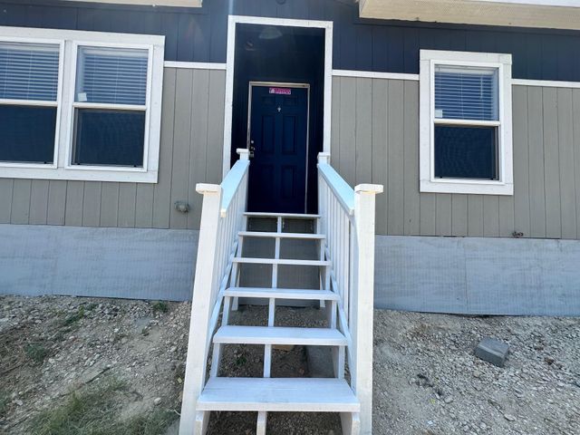 218 Margarita DR, Dale, TX 78616