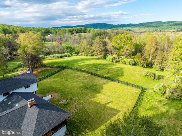 6891 WILSON RD, Marshall, VA 20115