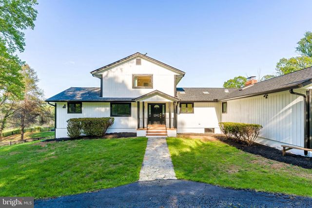6891 WILSON RD, Marshall, VA 20115