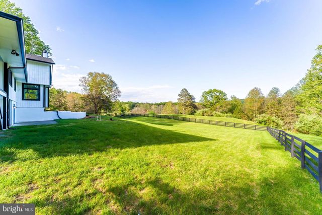 6891 WILSON RD, Marshall, VA 20115
