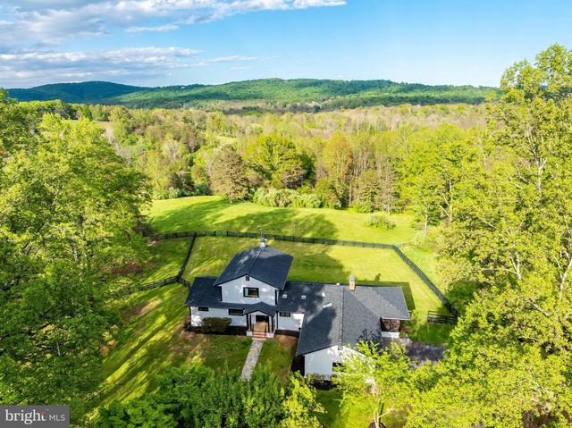 6891 WILSON RD, Marshall, VA 20115