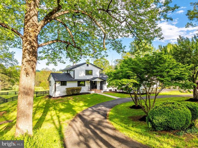 6891 WILSON RD, Marshall, VA 20115