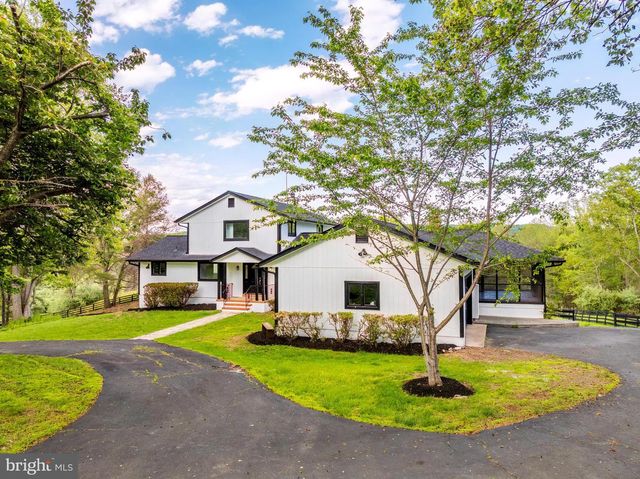 6891 WILSON RD, Marshall, VA 20115
