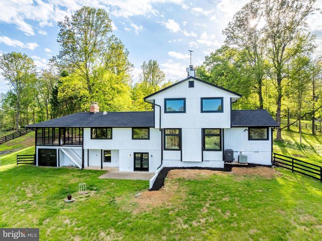 6891 WILSON RD, Marshall, VA 20115