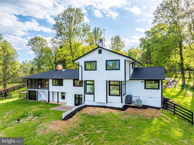 6891 WILSON RD, Marshall, VA 20115