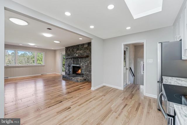 6891 WILSON RD, Marshall, VA 20115