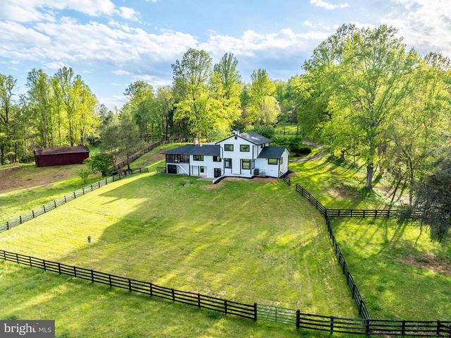 6891 WILSON RD, Marshall, VA 20115