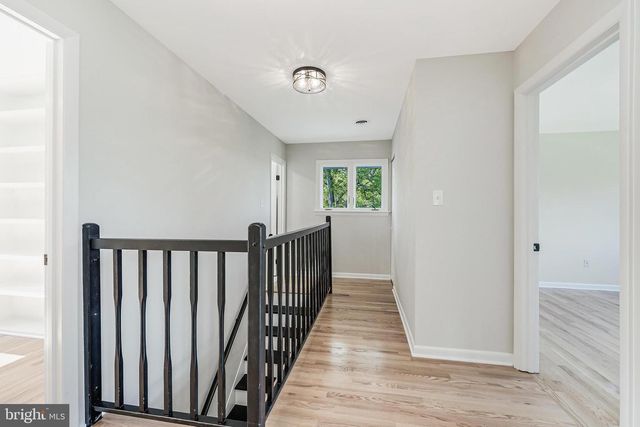 6891 WILSON RD, Marshall, VA 20115