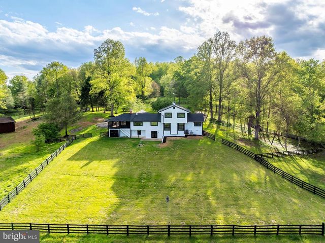 6891 WILSON RD, Marshall, VA 20115