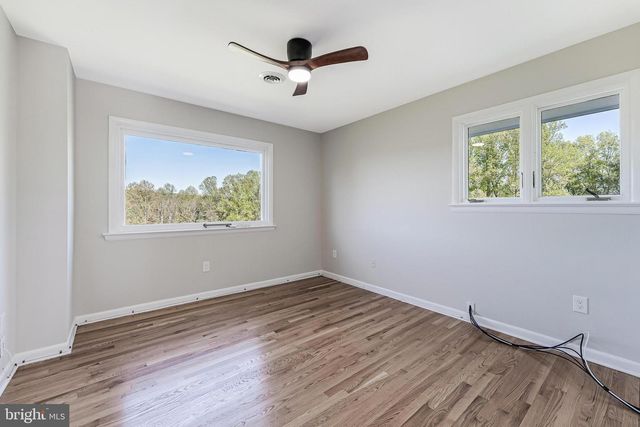 6891 WILSON RD, Marshall, VA 20115