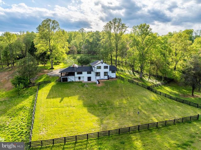 6891 WILSON RD, Marshall, VA 20115