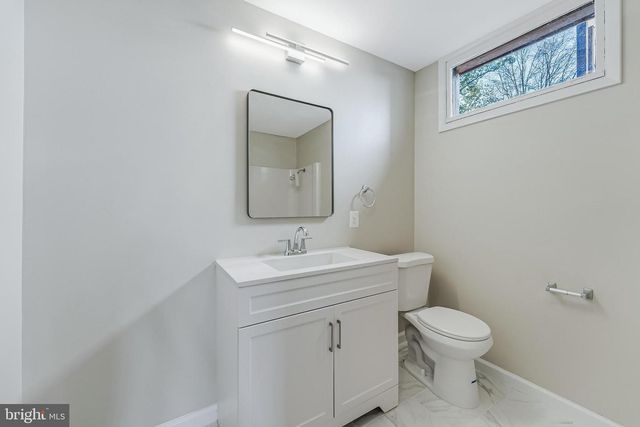 6891 WILSON RD, Marshall, VA 20115