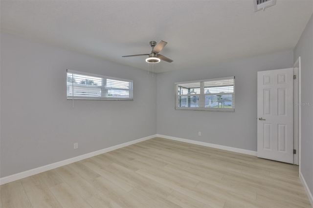 1018 SILVER PALM WAY, Apollo Beach, FL 33572