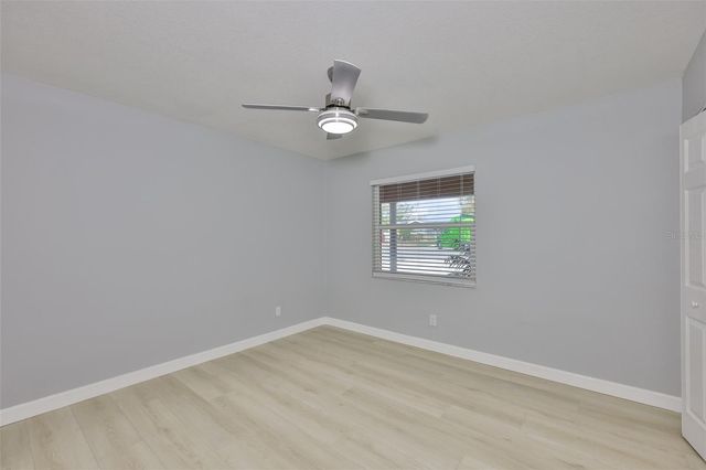 1018 SILVER PALM WAY, Apollo Beach, FL 33572