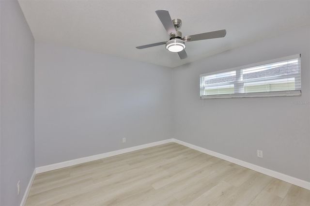 1018 SILVER PALM WAY, Apollo Beach, FL 33572