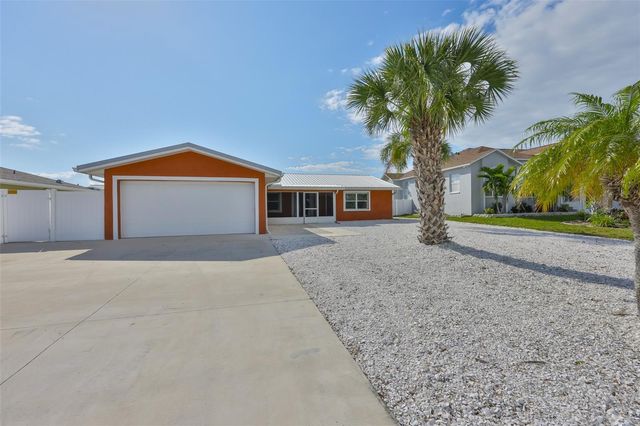 1018 SILVER PALM WAY, Apollo Beach, FL 33572