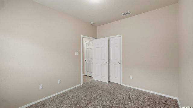 140 FABARM LN, New Braunfels, TX 78130