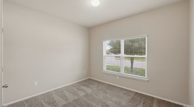 140 FABARM LN, New Braunfels, TX 78130