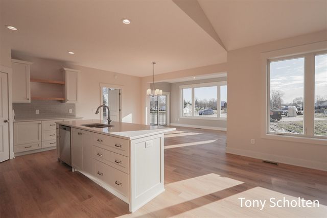 5172 Blendon Meadow Circle 45, Hudsonville, MI 49426