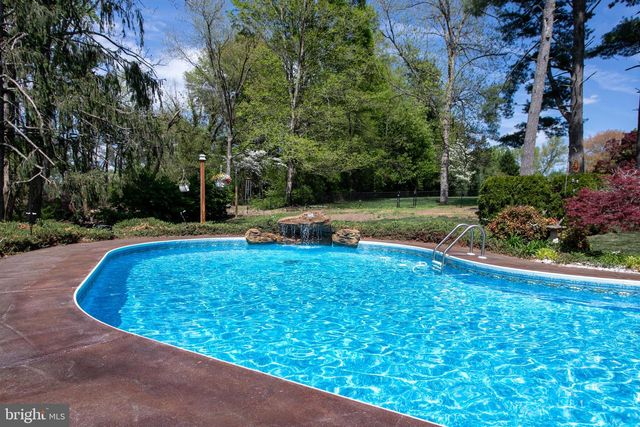 8757 PORT TOBACCO RD, La Plata, MD 20646