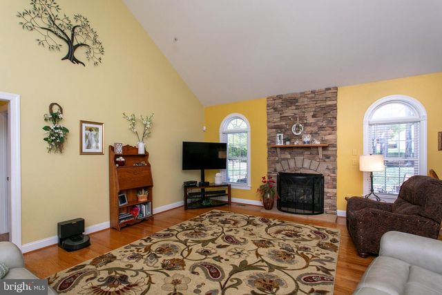 8757 PORT TOBACCO RD, La Plata, MD 20646