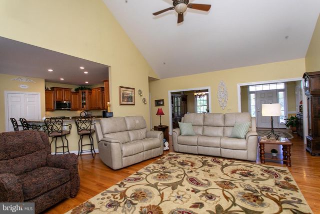 8757 PORT TOBACCO RD, La Plata, MD 20646