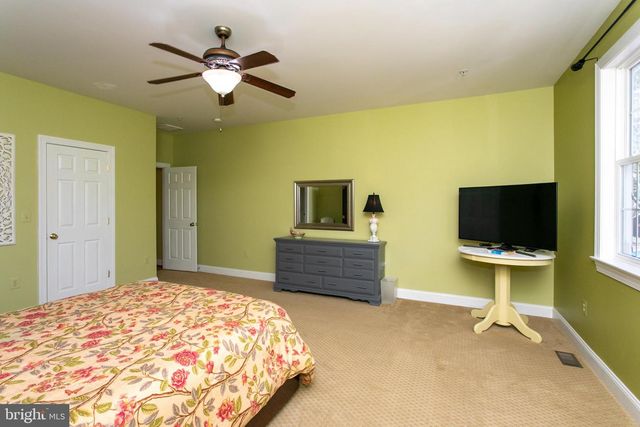 8757 PORT TOBACCO RD, La Plata, MD 20646
