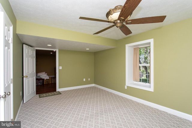 8757 PORT TOBACCO RD, La Plata, MD 20646