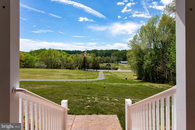 8757 PORT TOBACCO RD, La Plata, MD 20646