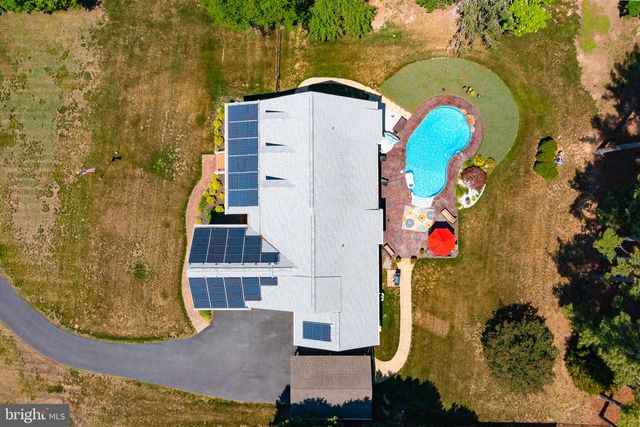 8757 PORT TOBACCO RD, La Plata, MD 20646