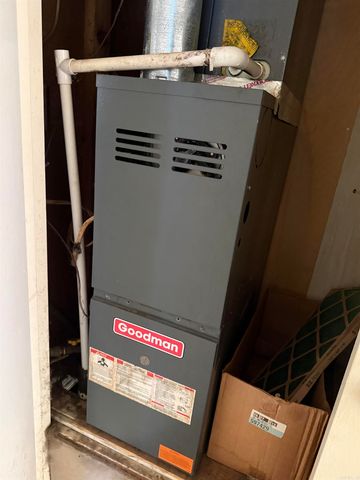 9304 6th Street, Little Rock, AR 72205