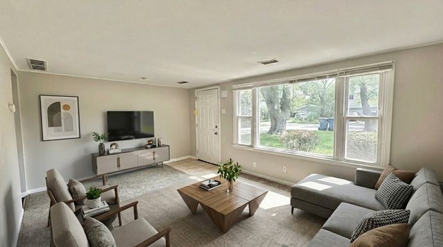 3512 John Street, Steger, IL 60475