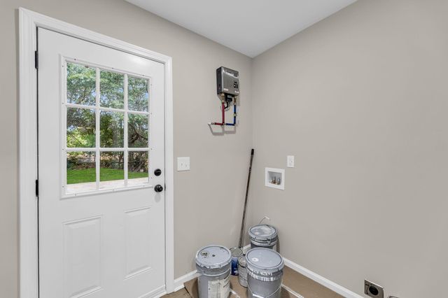 5396 Charleston Hwy, Walterboro, SC 29488