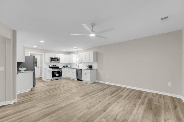 5396 Charleston Hwy, Walterboro, SC 29488