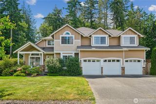 27661 Mcintosh Loop NE, Kingston, WA 98346