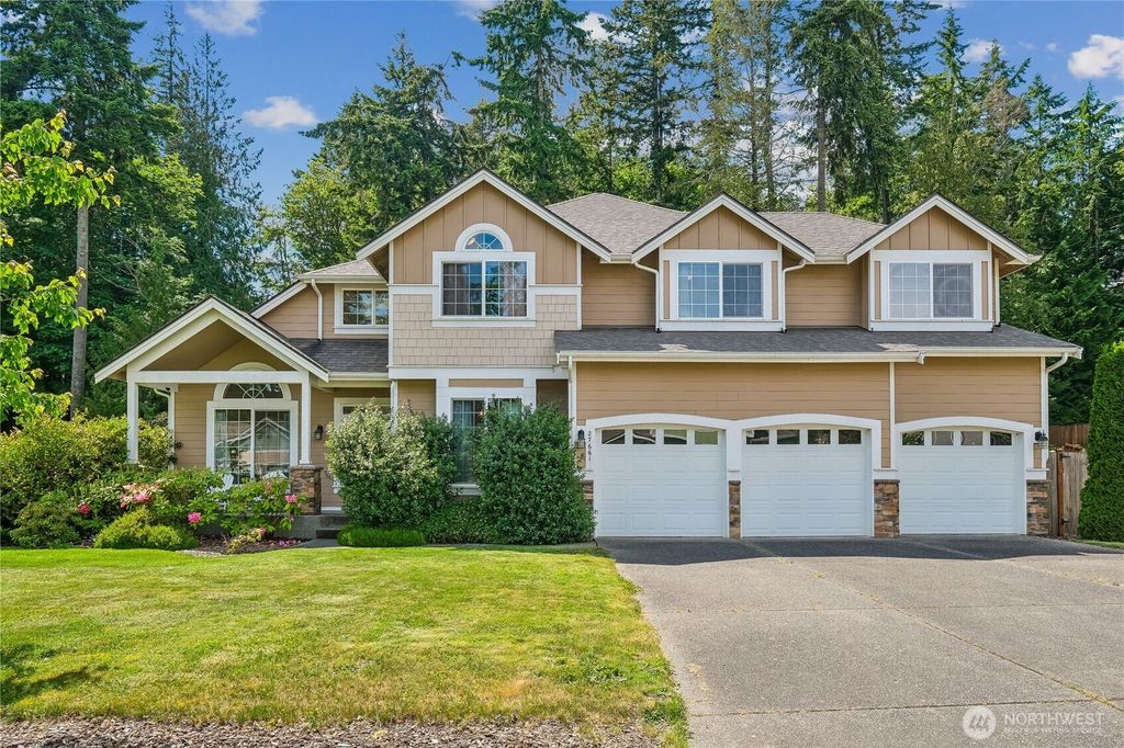27661 Mcintosh Loop NE, Kingston, WA 98346
