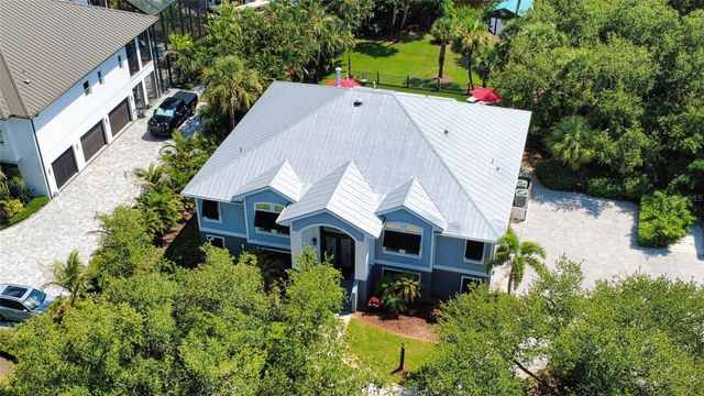 10110 CREEKSIDE DRIVE, Placida, FL 33946