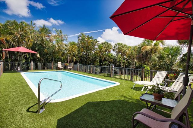 10110 CREEKSIDE DRIVE, Placida, FL 33946