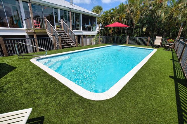 10110 CREEKSIDE DRIVE, Placida, FL 33946