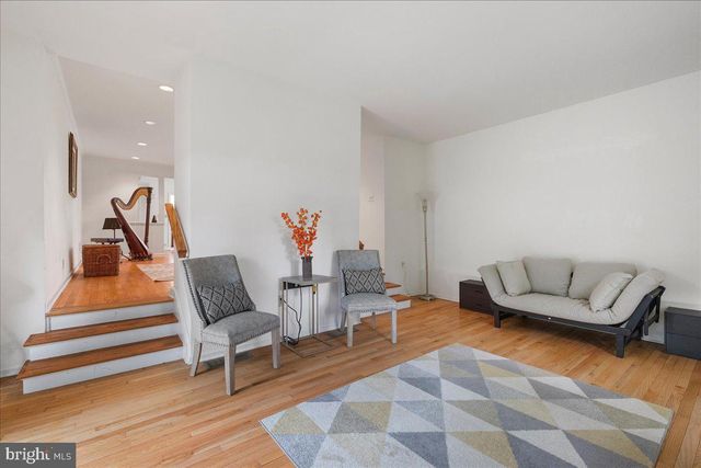 59 LONGVIEW DR, Princeton, NJ 08540