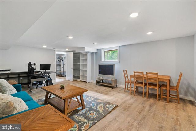 59 LONGVIEW DR, Princeton, NJ 08540