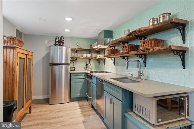 59 LONGVIEW DR, Princeton, NJ 08540