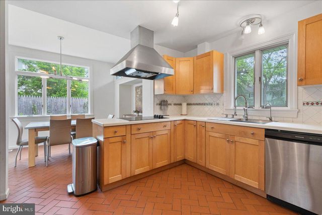 59 LONGVIEW DR, Princeton, NJ 08540