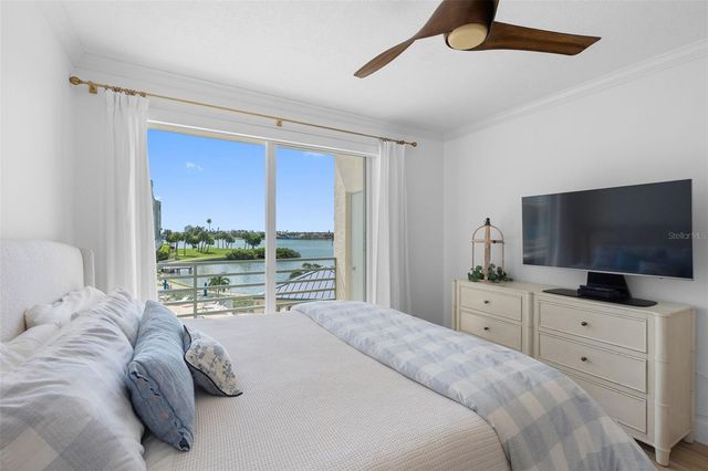 7912 SAILBOAT KEY BOULEVARD S 201, South Pasadena, FL 33707