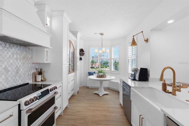 7912 SAILBOAT KEY BOULEVARD S 201, South Pasadena, FL 33707
