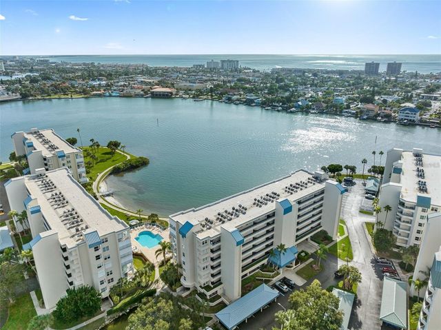 7912 SAILBOAT KEY BOULEVARD S 201, South Pasadena, FL 33707