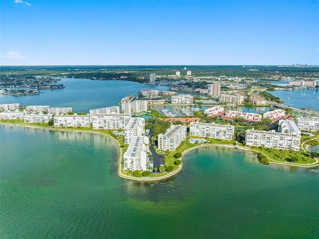 7912 SAILBOAT KEY BOULEVARD S 201, South Pasadena, FL 33707