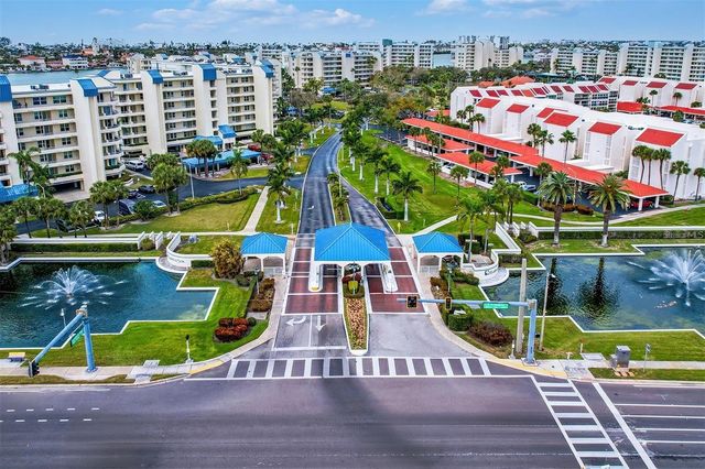7912 SAILBOAT KEY BOULEVARD S 201, South Pasadena, FL 33707